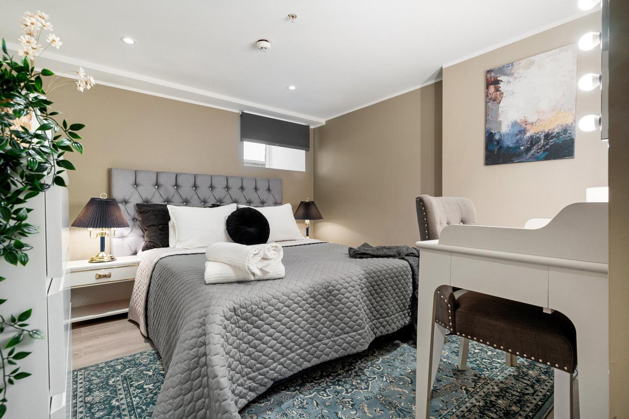 Solsiden Modern Stay: King Beds, Private Entry Trondheim Eksteriør bilde