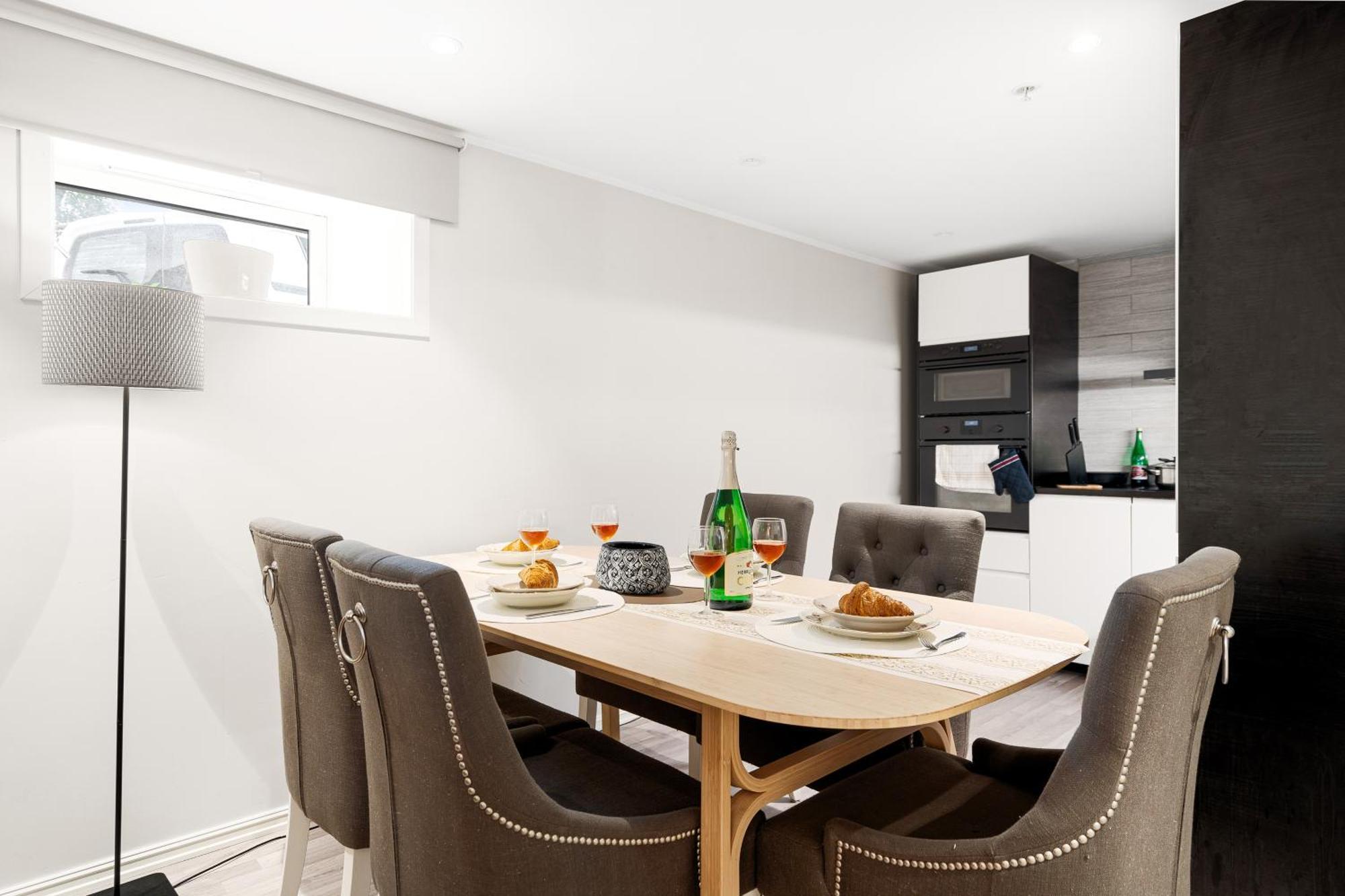 Solsiden Modern Stay: King Beds, Private Entry Trondheim Eksteriør bilde