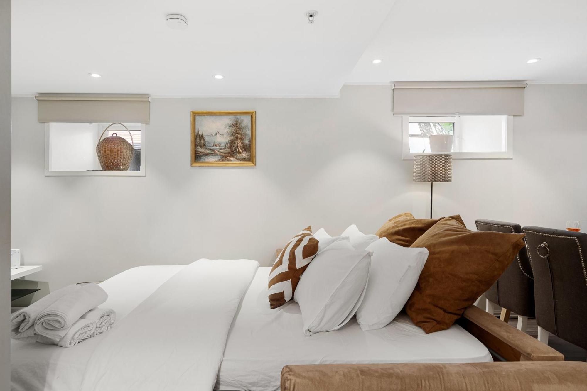 Solsiden Modern Stay: King Beds, Private Entry Trondheim Eksteriør bilde